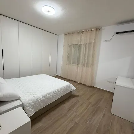 Solaire Vlorë