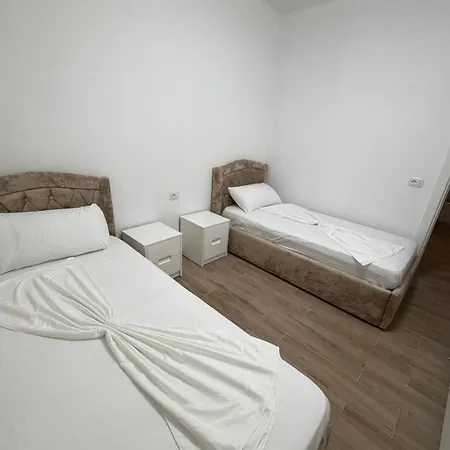 Solaire Vlorë